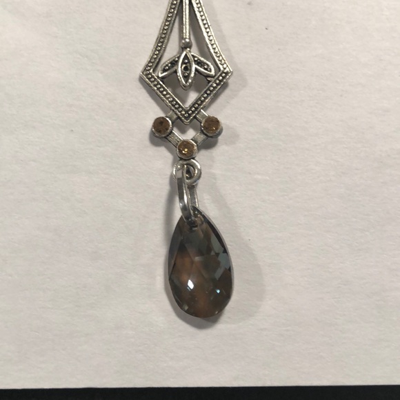 Necklaces - Picture 3 of 5